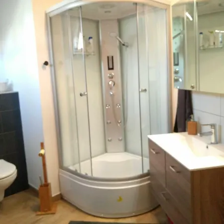 Heviz Holiday Apartments *
